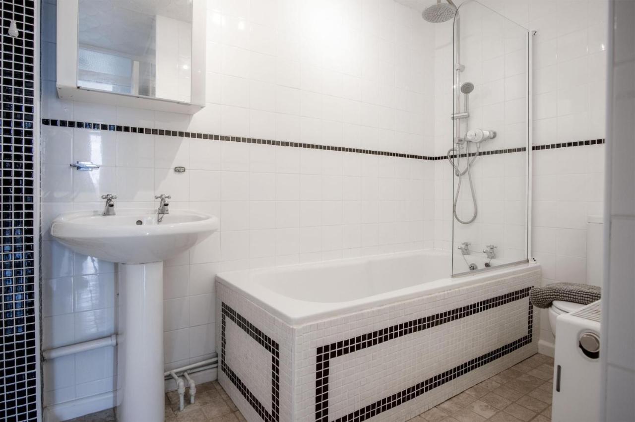 Captains Walk - 4 Bedroom Apartment - Saundersfoot Extérieur photo