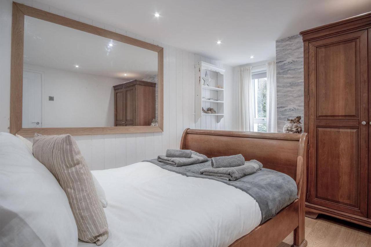 Captains Walk - 4 Bedroom Apartment - Saundersfoot Extérieur photo