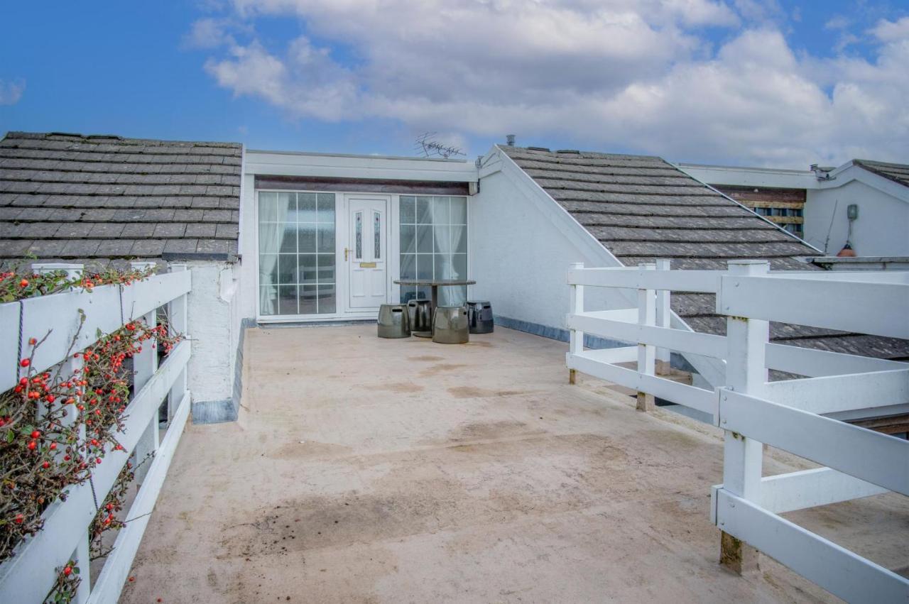 Captains Walk - 4 Bedroom Apartment - Saundersfoot Extérieur photo