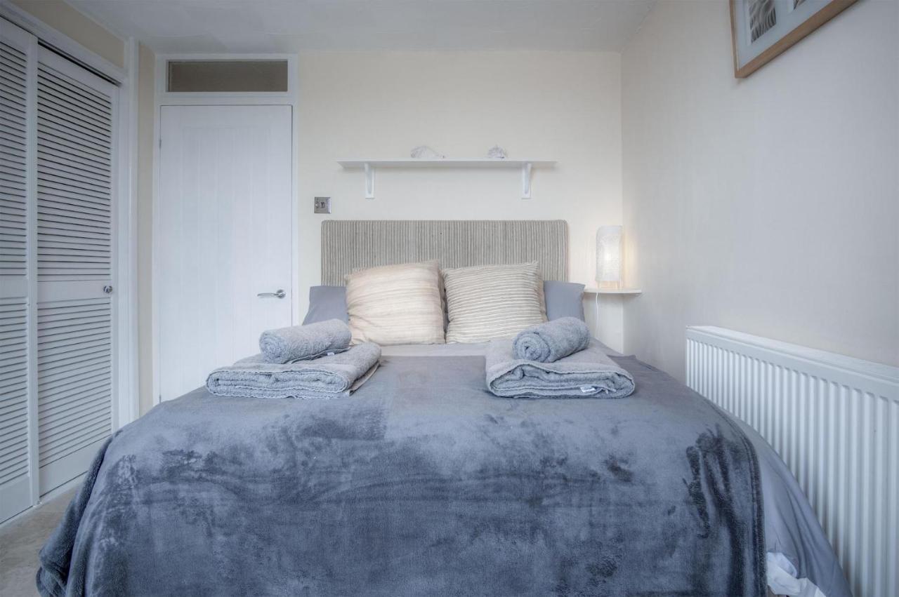 Captains Walk - 4 Bedroom Apartment - Saundersfoot Extérieur photo